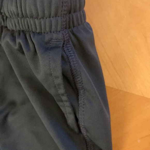 Cat & Jack size 3T shorts - Picture 3 of 5